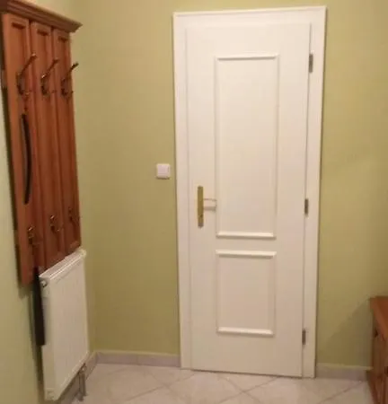 Alphonse Mucha 2 Bedroom Apt Apartment